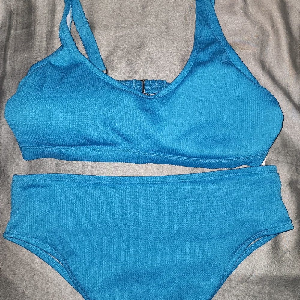 NWOT 2 Piece High Waisted Swimsuit - Size 2X